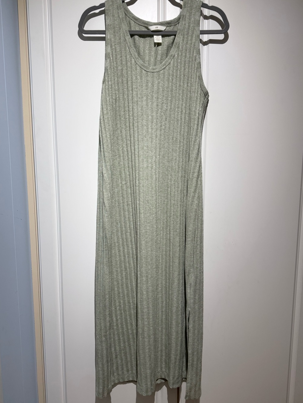 EUC H&M Ribbed Tank Maxi Dress in Sage Green